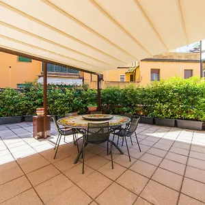 Nettuno - Private Garden In Center Bologna